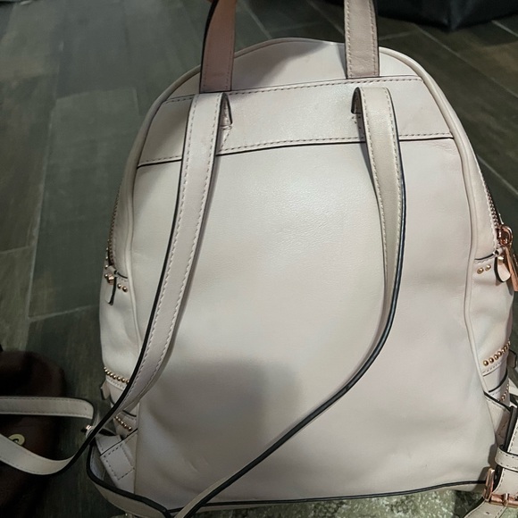 bristol medium studded leather backpack soft pink Pretty Tough Fusion Fletcher Convertible Shoulderbag A minimal silhouette meets rich pebbled leather in our Sable backpack bristol medium studded leather backpack